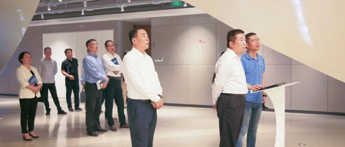 上海市市场监督管理局党组书记、局长倪俊南一行到15vip太阳集团科技调研
